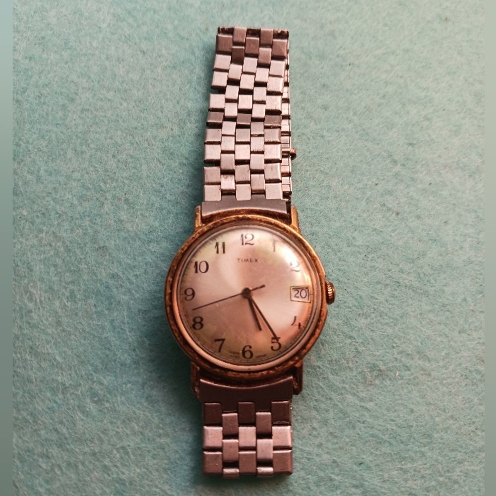 BRICKED Vntg Timex Wind-up Watch (for Repairs) Taiwan 25429, 7in+ Band Mens